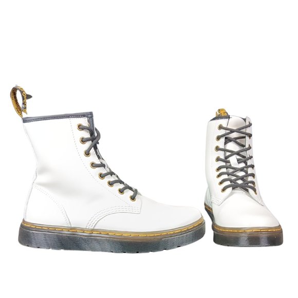 NWOT  WOMEN'S DR. MARTENS ZAVALA  WHITE COMBAT BOOTS Size 6M - Picture 2 of 10